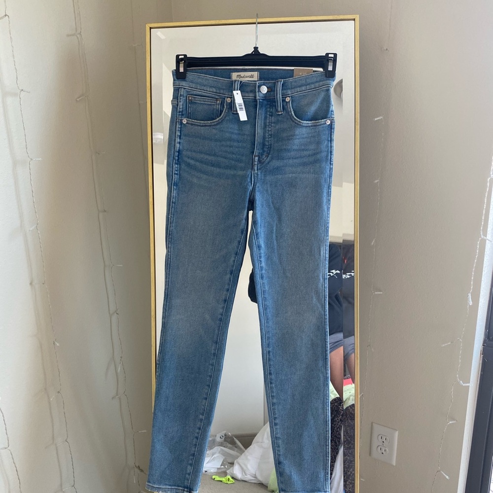 Never worn - madewell jeans W -25